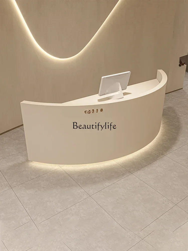 Simple Beauty Salon Cashier Desk Paint Circular Arc Consulting Service Reception Desk