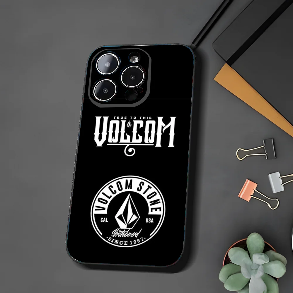 DIY V-Volcom Phone Case For Iphone 15 11 13 14 Pro Max 7 8 Plus X Xr Xs Max Se2020 12mini Cover Case