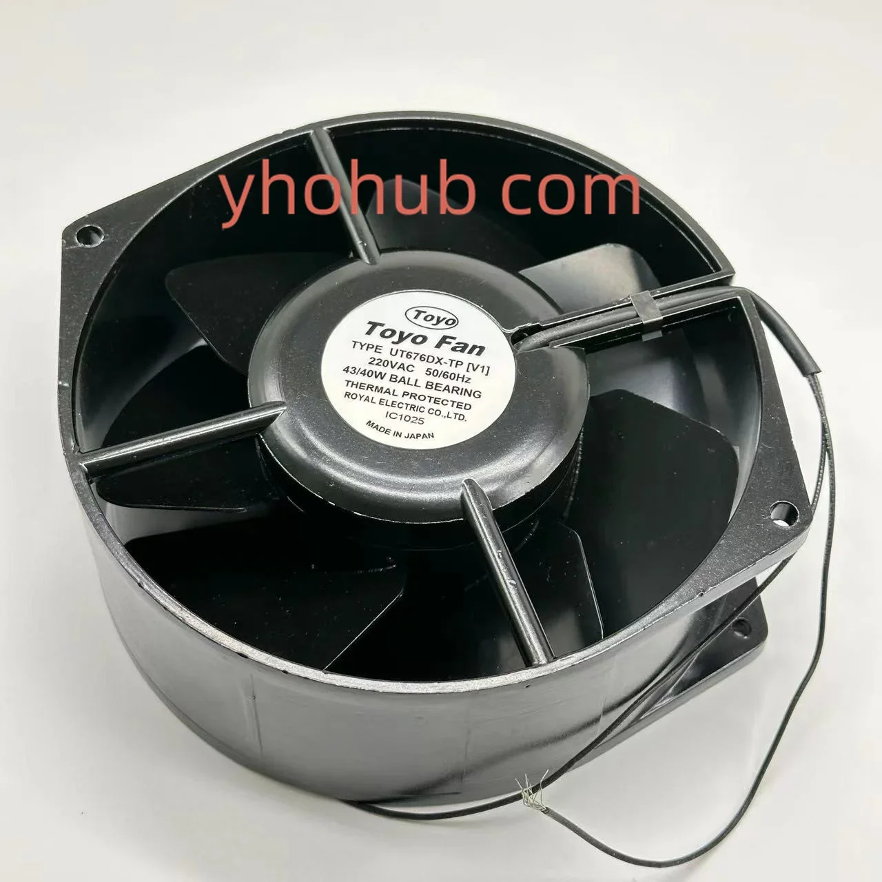 TOYO UT676DX-TP AC 220V 43/40W 2-Wire Server Cooling Fan