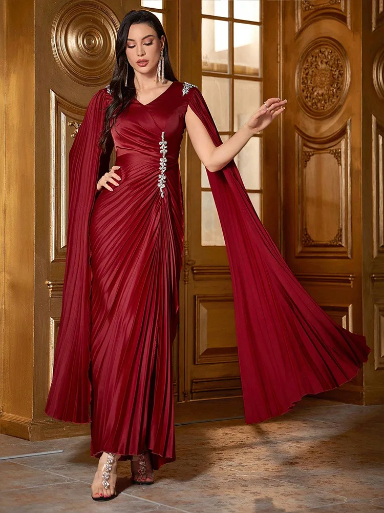 Luxury Elegant V-Neck Sleeveless Satin Cape Diamonds Pleated Floor-Length Evening Dresses Wedding Cloak Dubai Abaya Kaftan Gowns