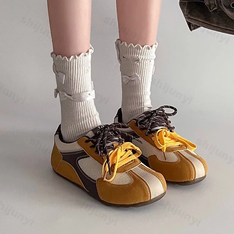 

Fashion Versatile Korean Version Height Increasing Shoes Women Spring 2025 New Retro Round Toe Lace Up Sports Leisure Sneakers