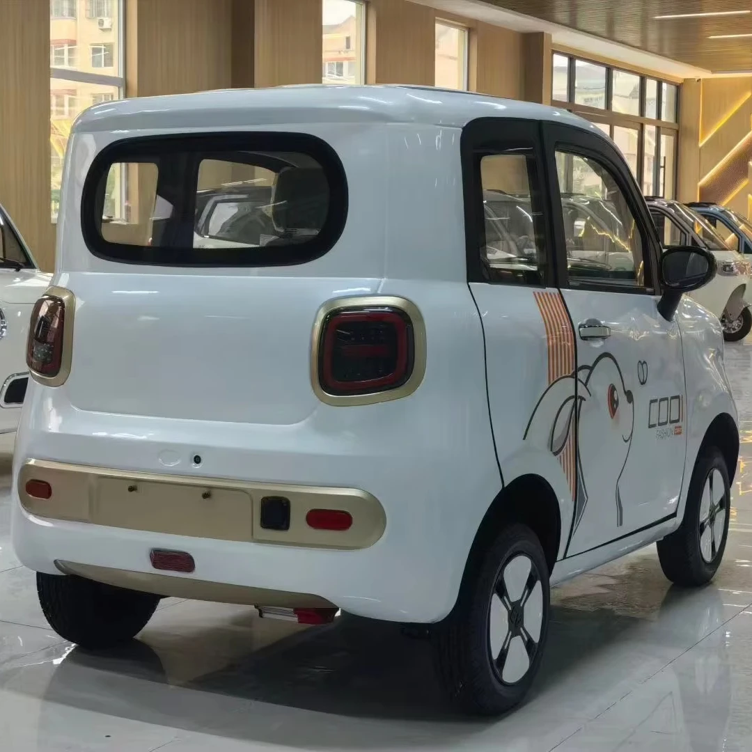 LTL 2026 New Style 4 Seat Convertible Mini EV High Quality 1000W 4-Wheel Hot Sale New Energy Vehicle 100-300km Range Elder