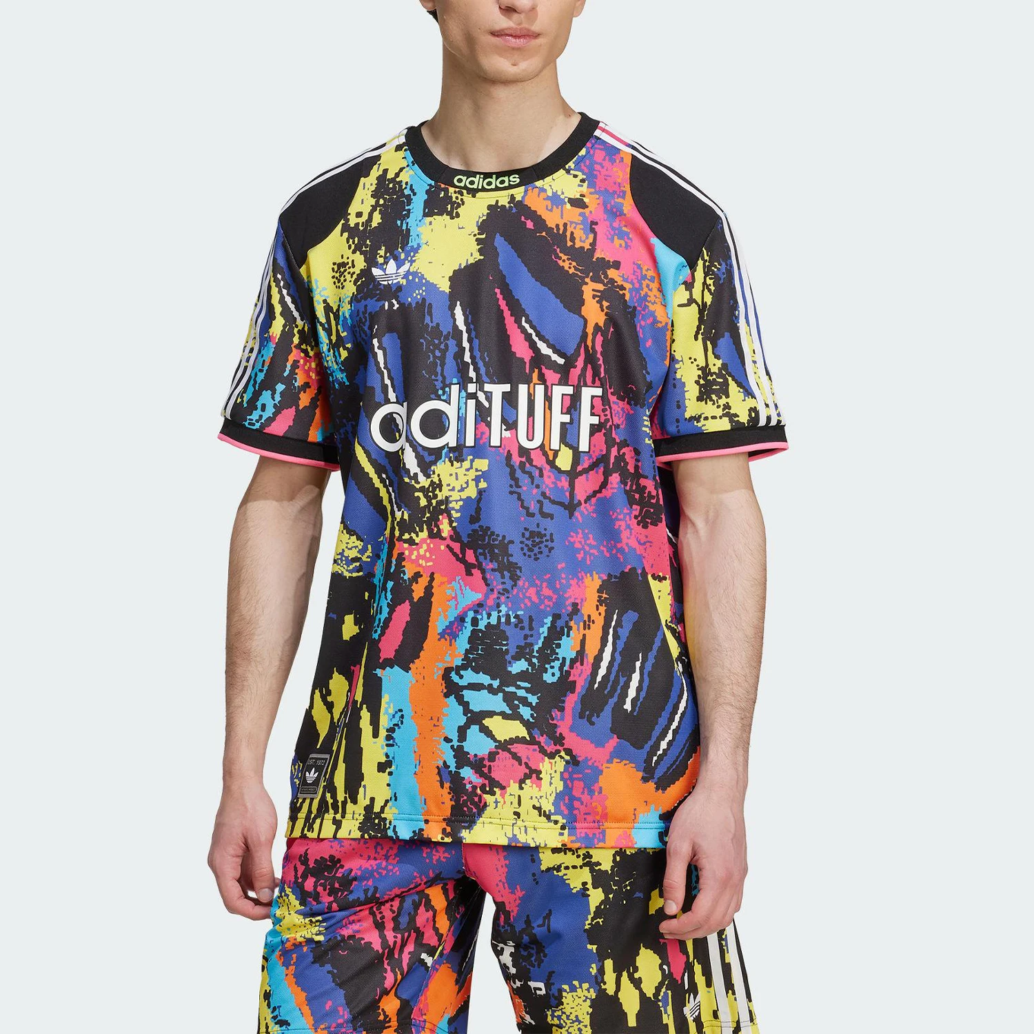 

Adidas genuine Three Stripes Men's Retro Football Jersey KD4800