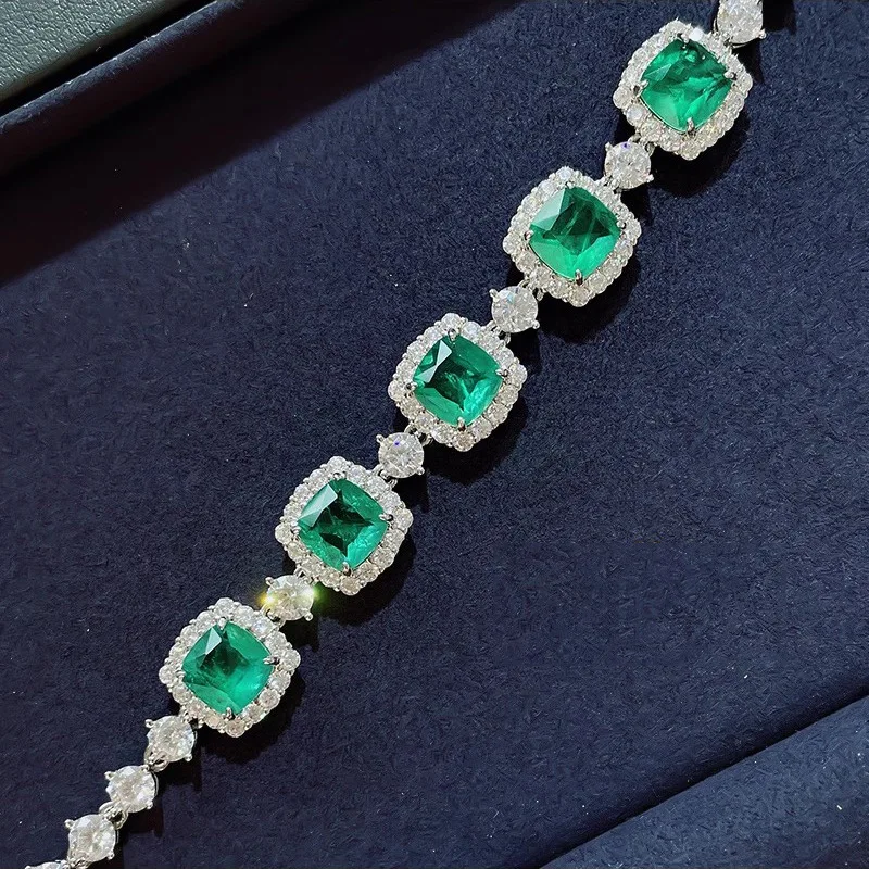 Vintage Luxury Silver Color Square Emerald Bracelets for Women Girls Fashion Banquet Dress Bracelet Party Wedding Jewelry Gift