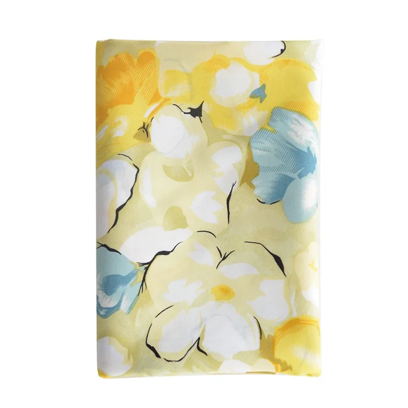 ผ้าเรยอนสีเหลืองลายดอกไม้ผ้าเรยอนนุ่มวัสดุวิสคอสสำหรับชุดเดรสเสื้อเชิ้ตฤดูใบไม้ผลิฤดูร้อนชุดนอนเครื่องนอนเย็บผ้าฝ้ายแบบทำมือ