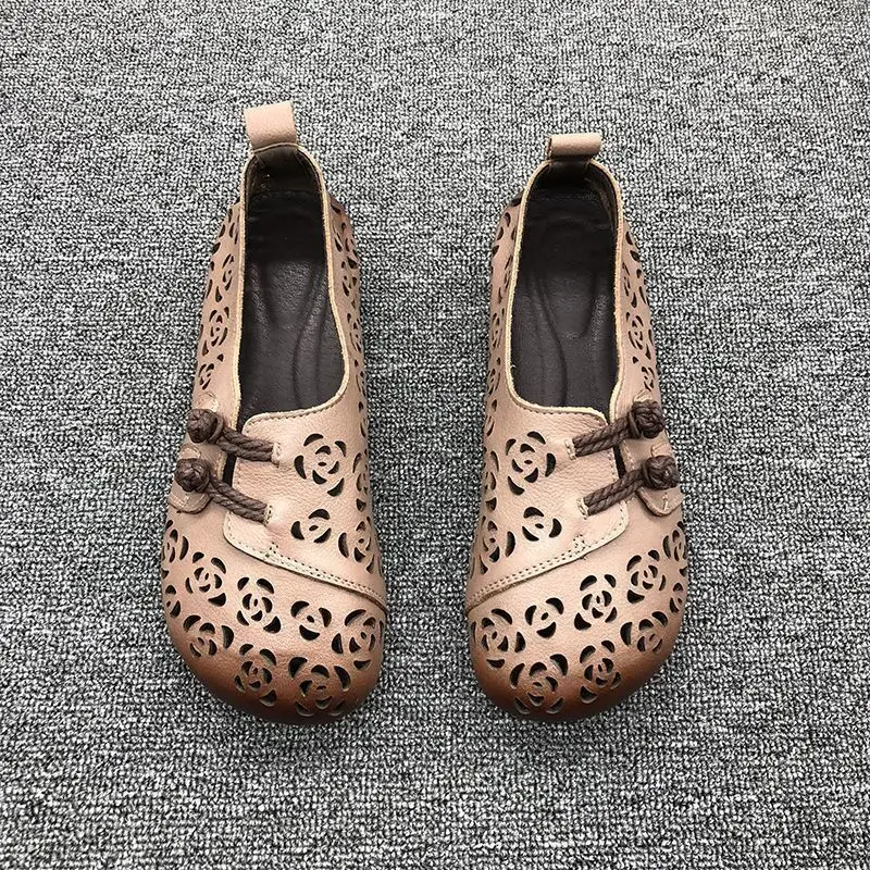 2024 Newly Square Toe Women's Flats Designer Cutout Shoes Ladies Wide Fit Soft Leather Moccasins Female Driving Sneakers