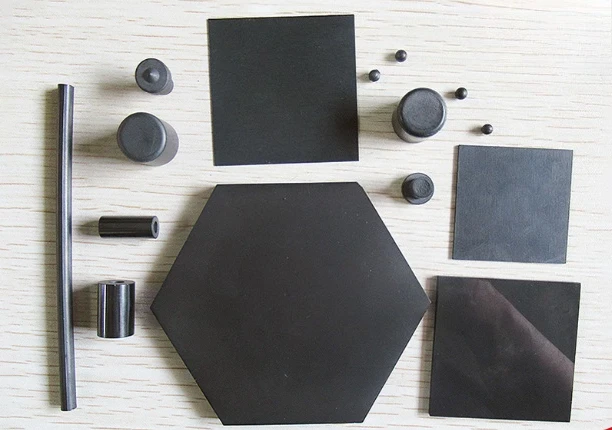 Pressureless Sintered SiC Ceramic Plates Custom Square Wear Proof Bullet Resistant