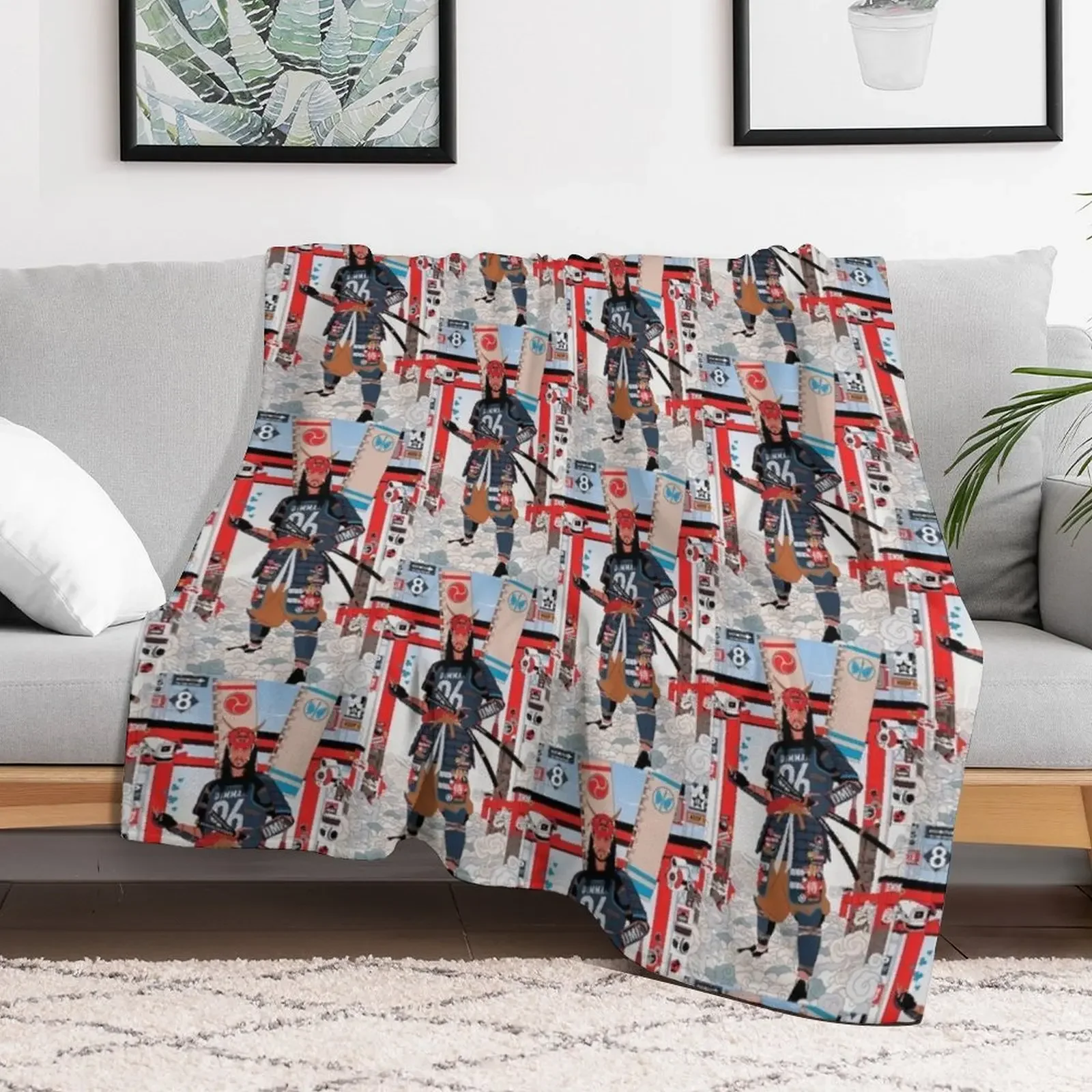New Steve Aoki Throw Blanket Travel Size Cozy Blanket for Plane Train