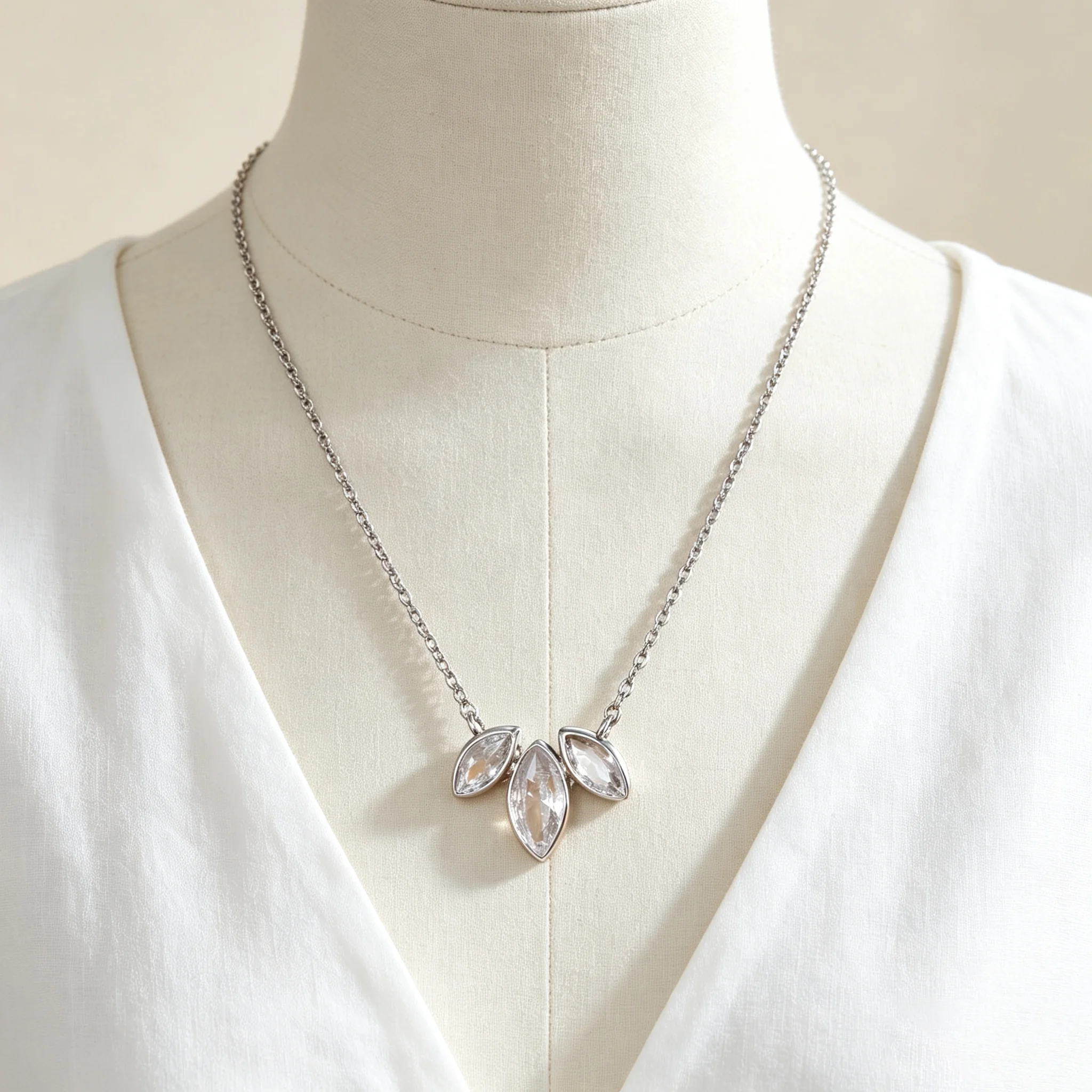 

Minimalist 3 Marquise Cut Zircon Pendant Necklace Silver Dainty Thin Chain Clavicle Chain Elegant Daily Jewelry Gift For Women G