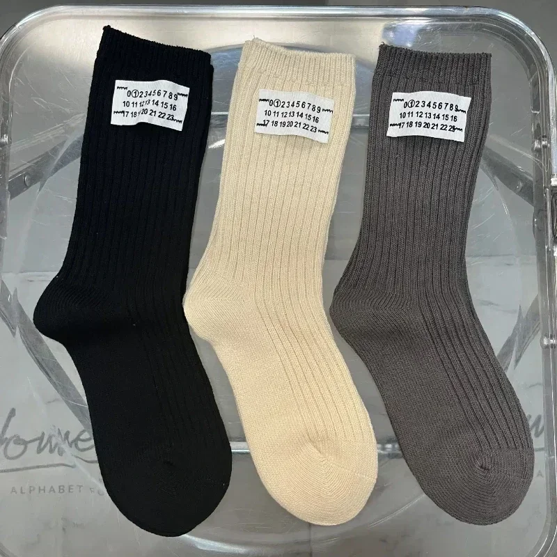 New Long Socks Men's Women's Fashion Cloth Label Numbers Tube Socks Decoration Skateboard Casual Sports Cotton Mid-tube Sock