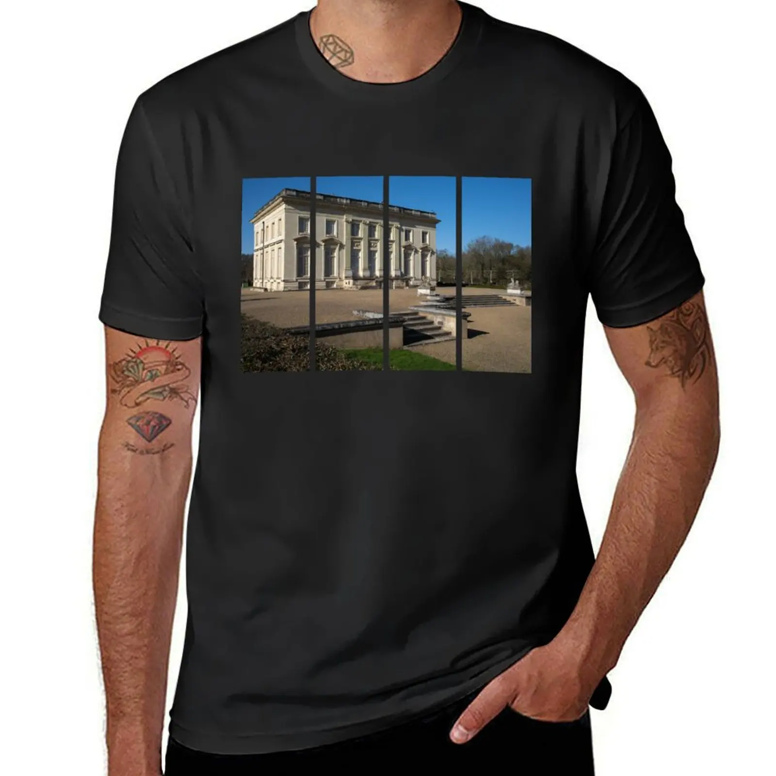 

Pignerolle castle housed a Kriegsmarine U-boot communication center during the German occupation of France. Sunny winter T-shirt