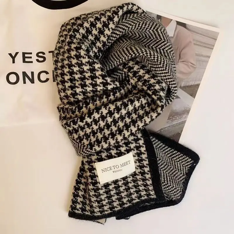 Korean version of the new female autumn-winter vintage kilobird check striped scarf student neck thickened warm shawl