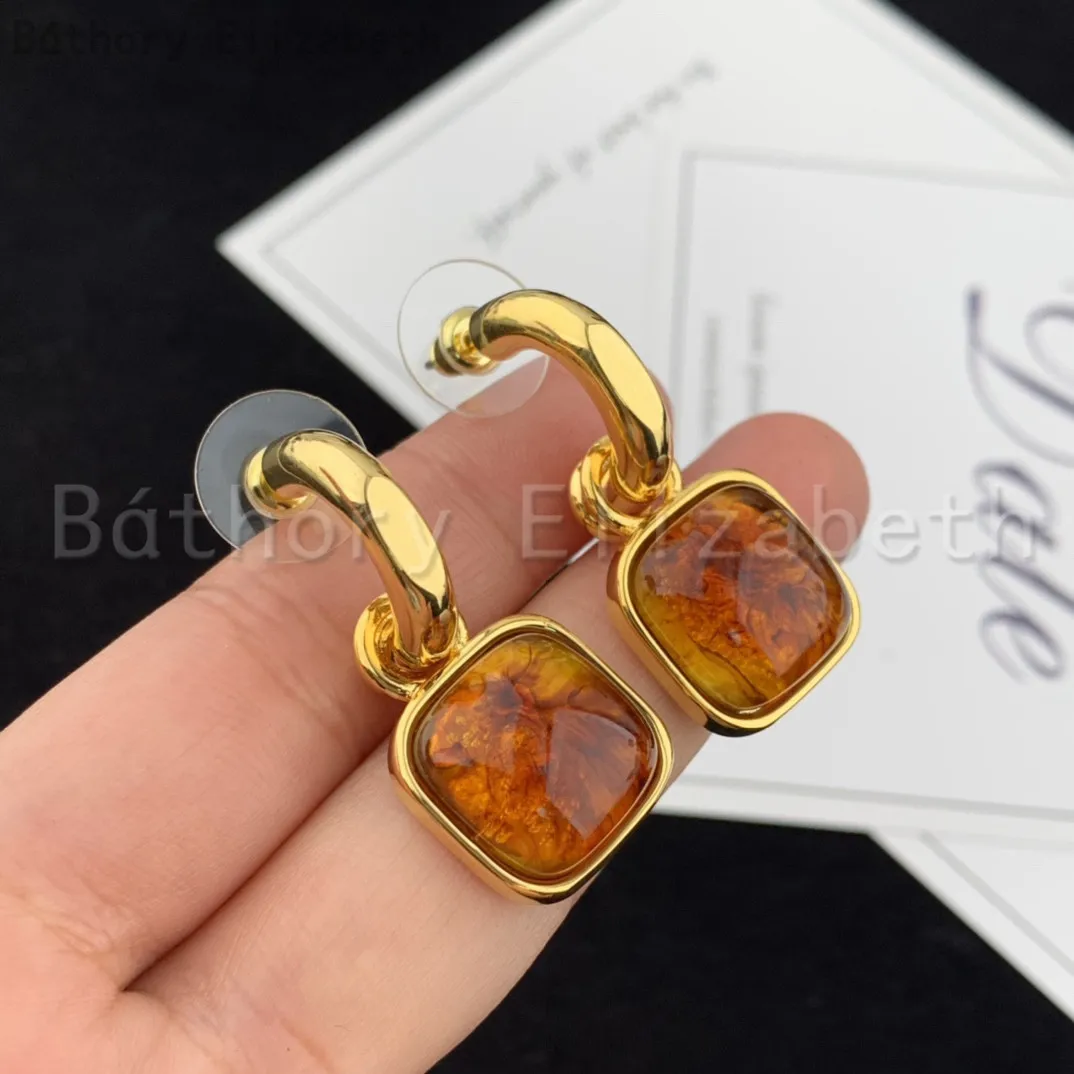 2024 Fashion Square Pendant Earrings Women Lovely Delicate Famous Designer Brand Luxury Jewelry Top Quality Birthday Party Gift