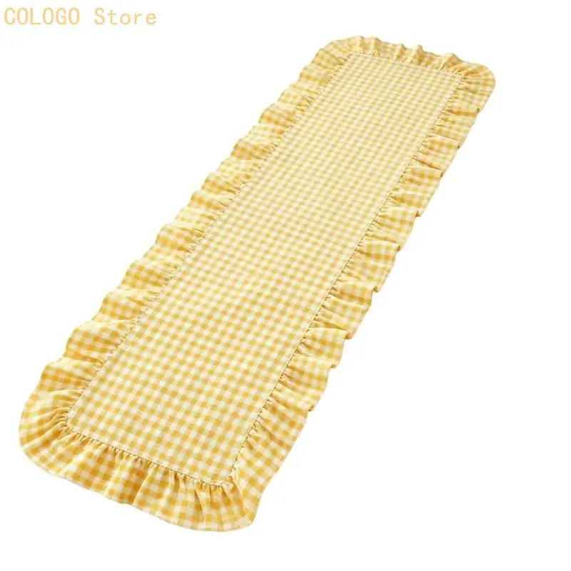 Gingham Dining Table Runner with Soft Ruffle Trim and Washable Fabric D0LD