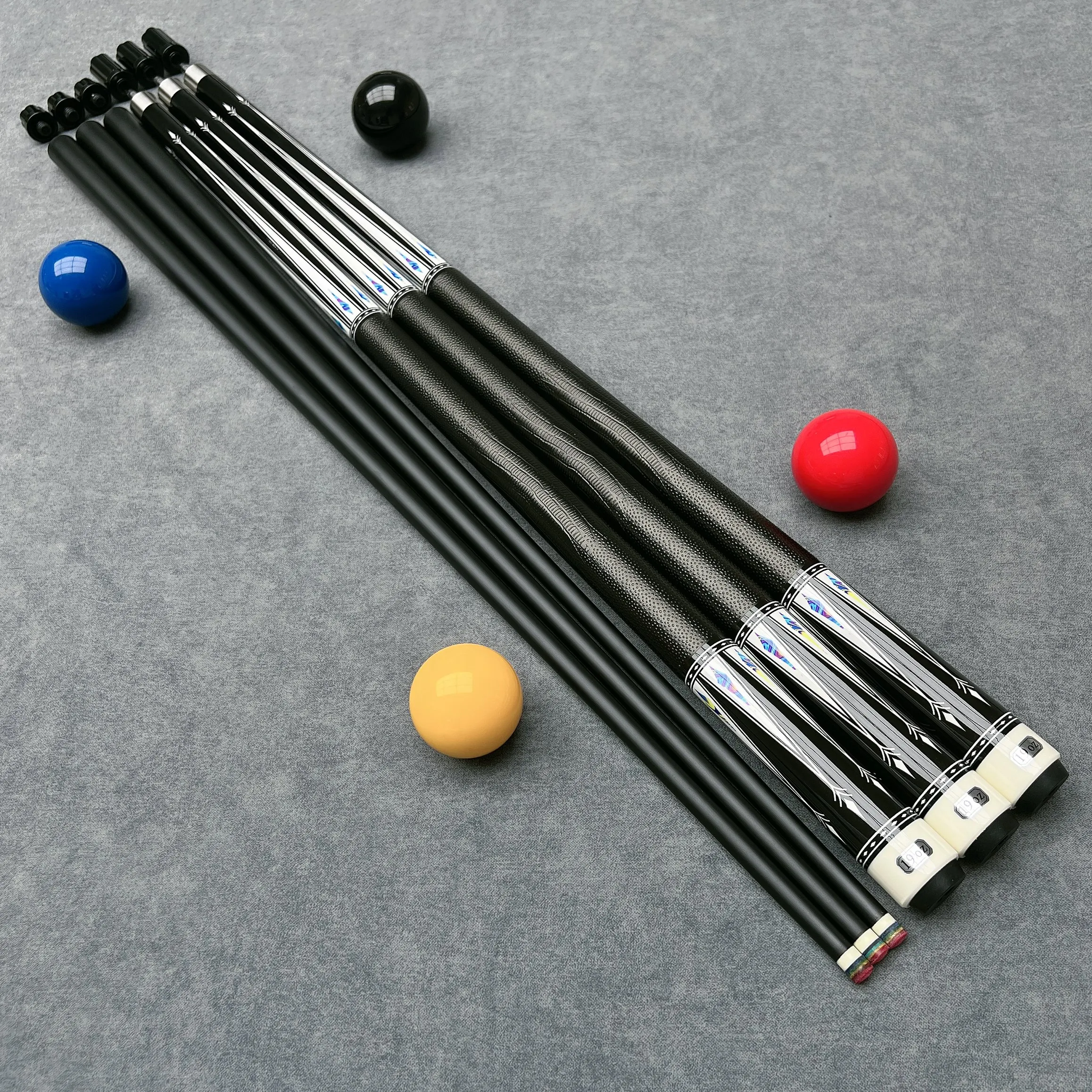 

Китайский поставщик оптовых продаж Palo De Billar 13 мм канадский кленовый бильярдный кий с изысканной кожаной ручкой и подарком