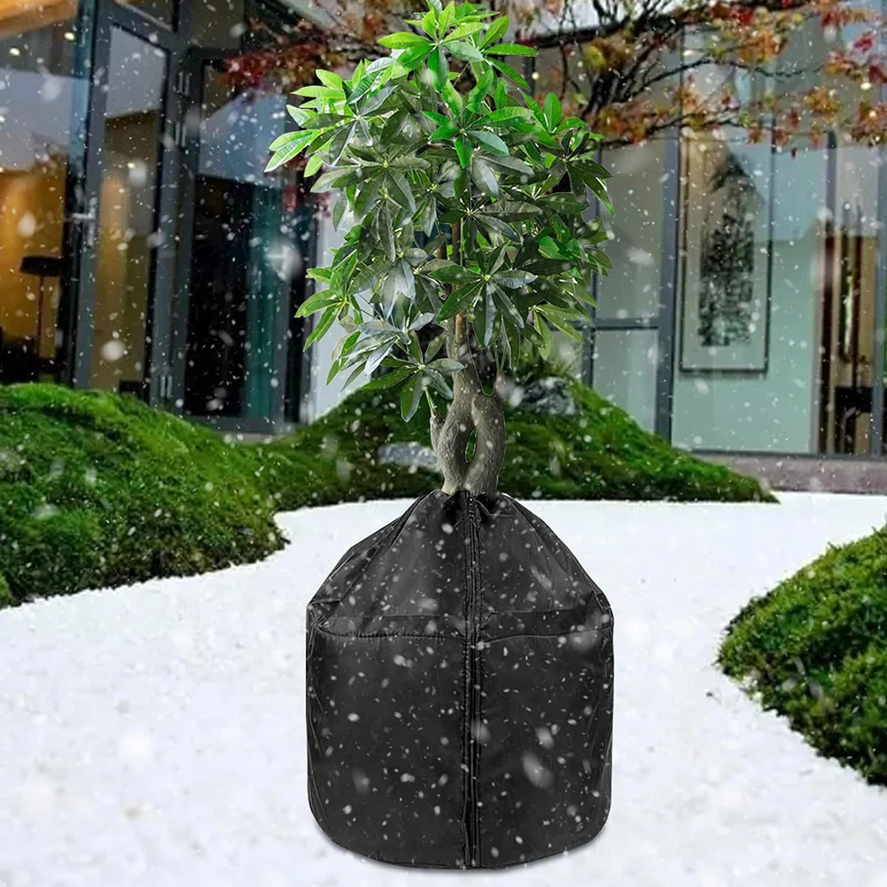 

2 Pcs Frost Protection Bags Thermal Pot Protector 50 X 45 Cm Anti-freeze Cover with Drawstring & Zip for Potted Plants Keep Warm