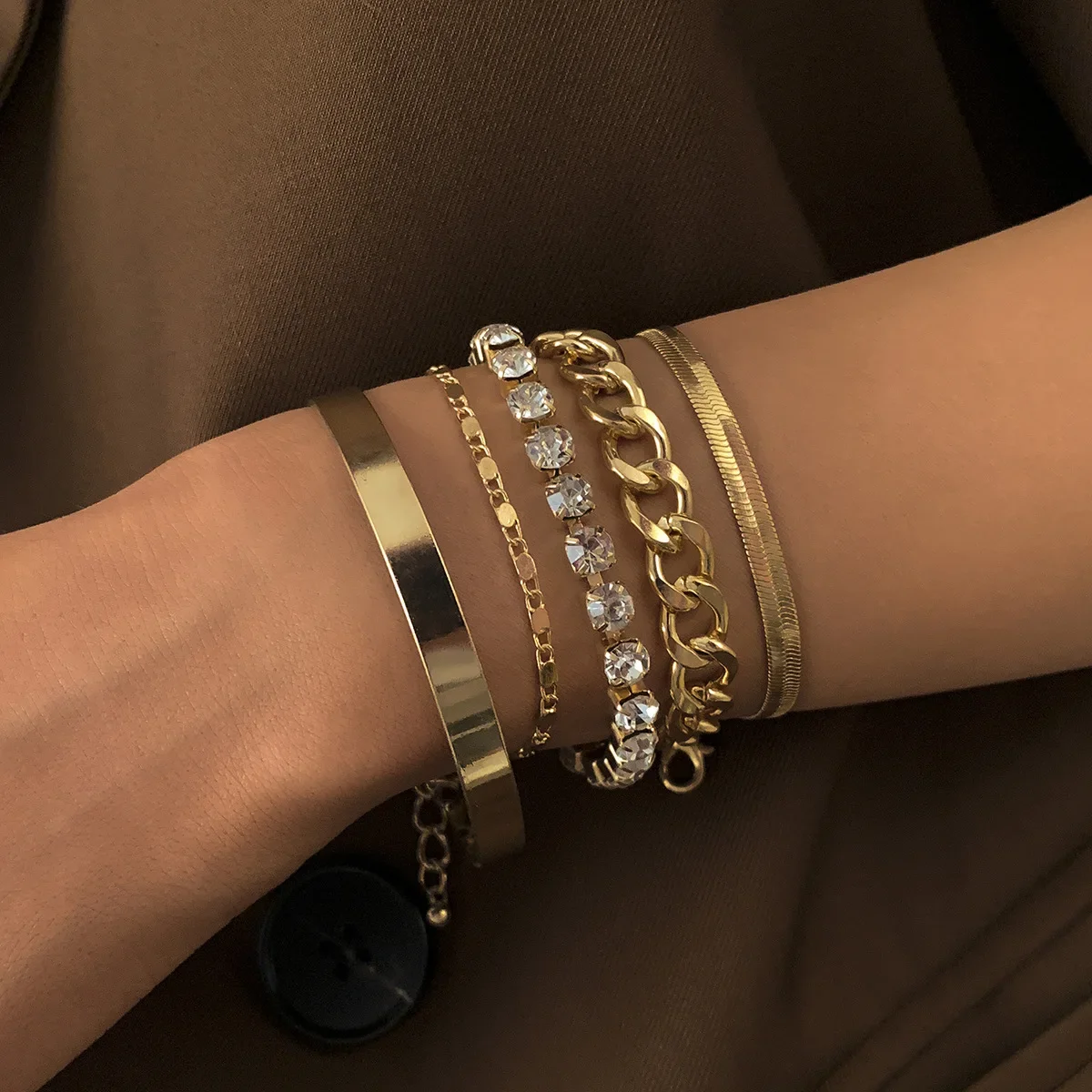 5pcs/Set Vintage Gold /Silver Color Simple Design Multielement Crystal Bracelets Set for Women  Adjustable Bangle Jewelry GIft