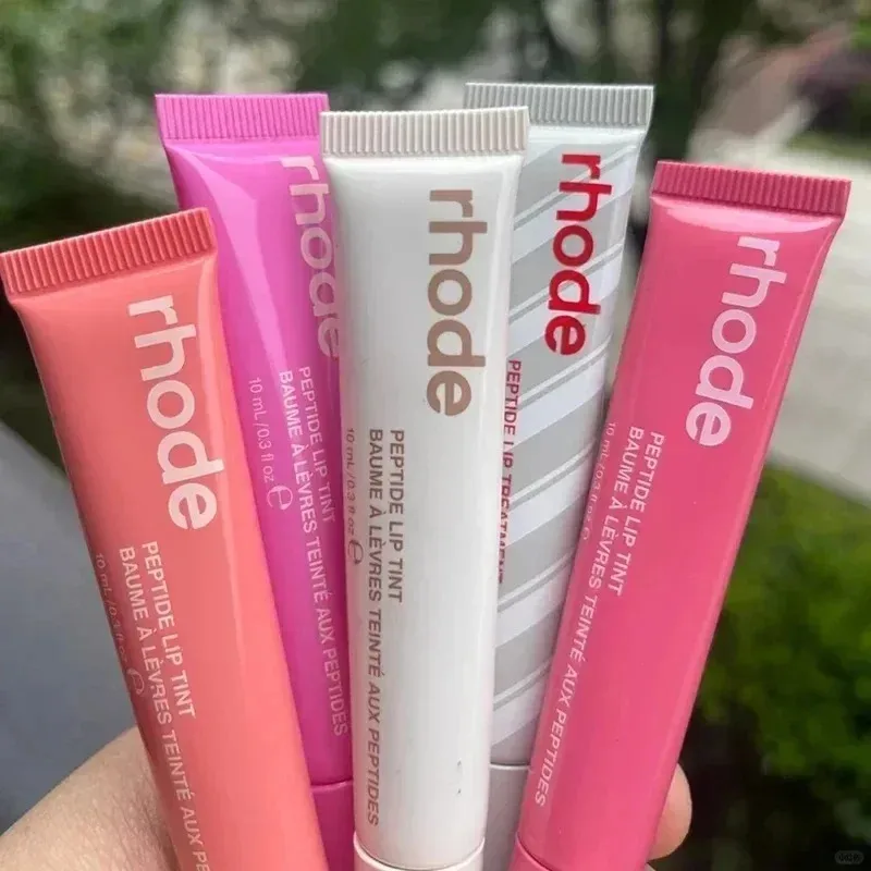 Summer Limited Edition Beliebte Ribbon Toast Liquid Lipsticks sind feuchtigkeitsspendend und einfach aufzutragen. Erstellen eines natürlichen Make-up-Looks für Frauen