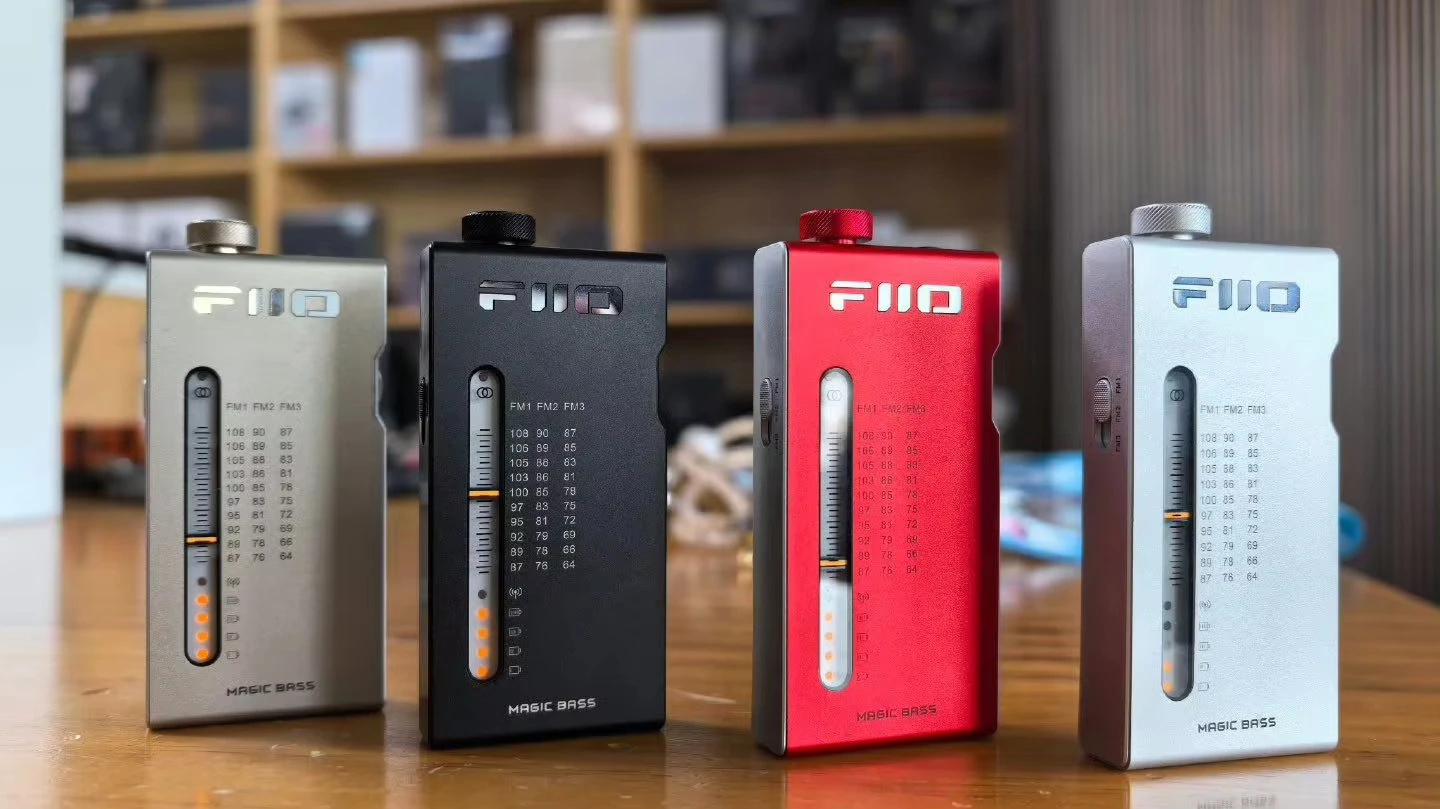 Fiio Rr11 Portable Stereo Radio 13mm Ultra-Thin Aluminum Alloy Body Fm/Earphone Dual Mode Handheld Bass + 3d Sound Effect Custom