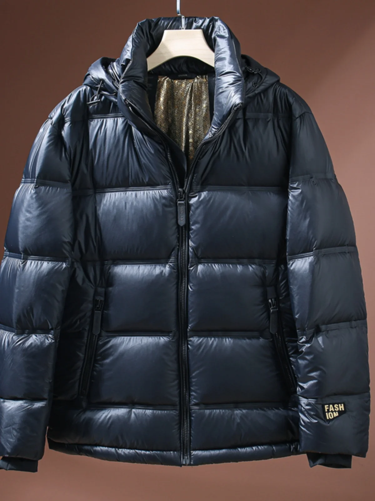 

Мужская утепленная зимняя куртка с капюшоном и подогревом, 90% белый пух, теплая, черно-золотая, стеганая, на подкладке