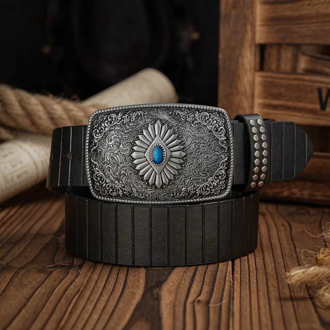 Western Cowboy PU Leather Belt - Men Waist Strap Bull Decoration Floral Engraved for Jeans