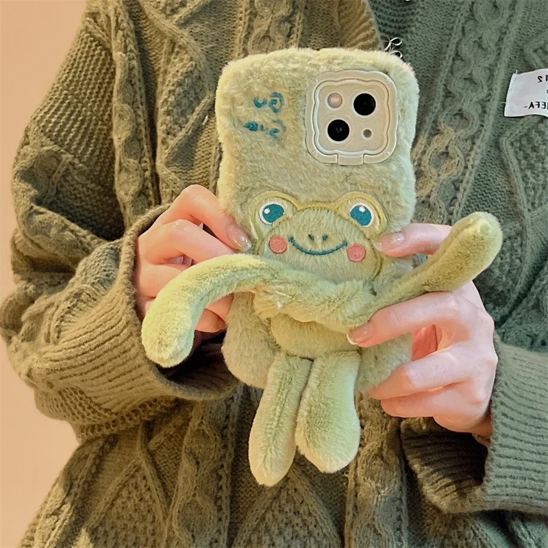 Cute Pull the frog Warm Winter Plush Fur Cover For iPhone 16 15 14 13 Pro Max 14 Plus 15 Plus Plush Toy Cartoon Phone Case