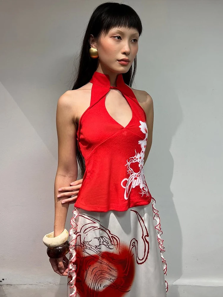 ชุดเซ็ตเสื้อเปิดไหล่พิมพ์ลายสไตล์จีนสุดชิค พร้อมกระโปรงทรงเข้ารูป แฟชั่นลำลองสำหรับสาวๆ