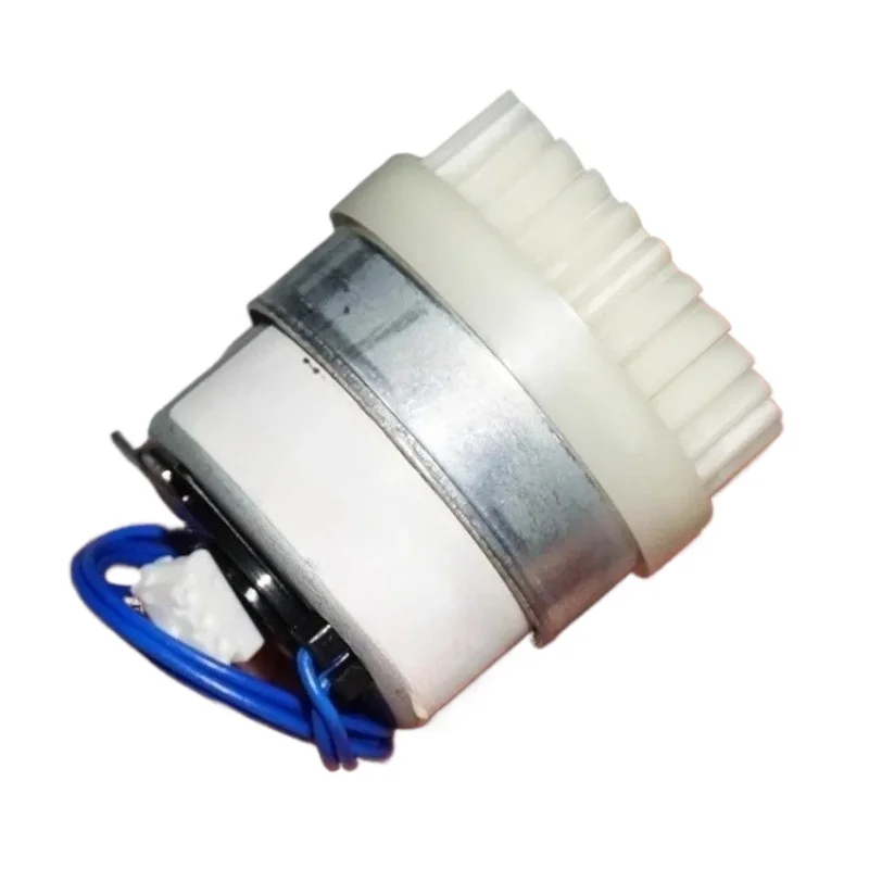 Electromagnetic Clu…