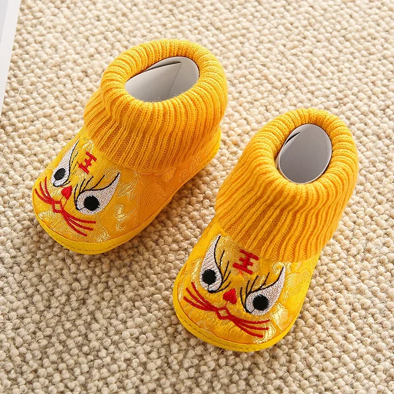 2024 Winter New Kawaii Baby Cartoon Tiger Embroidery Girl Boy Shoes Toddler Soft Soled First Walkers Baby Casual Sneakers Shoes