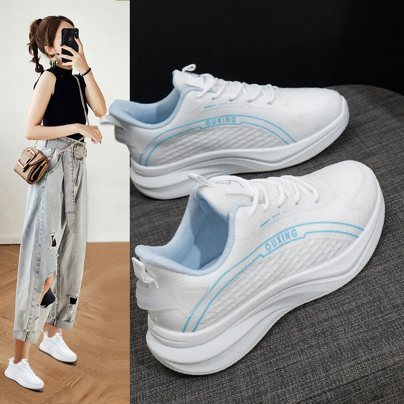 2025 Spring New Ultra-light Running Shoes Sports Women's Shoes Mesh Non-slip Breathable Soft-soled Lightweight Casual Shoes