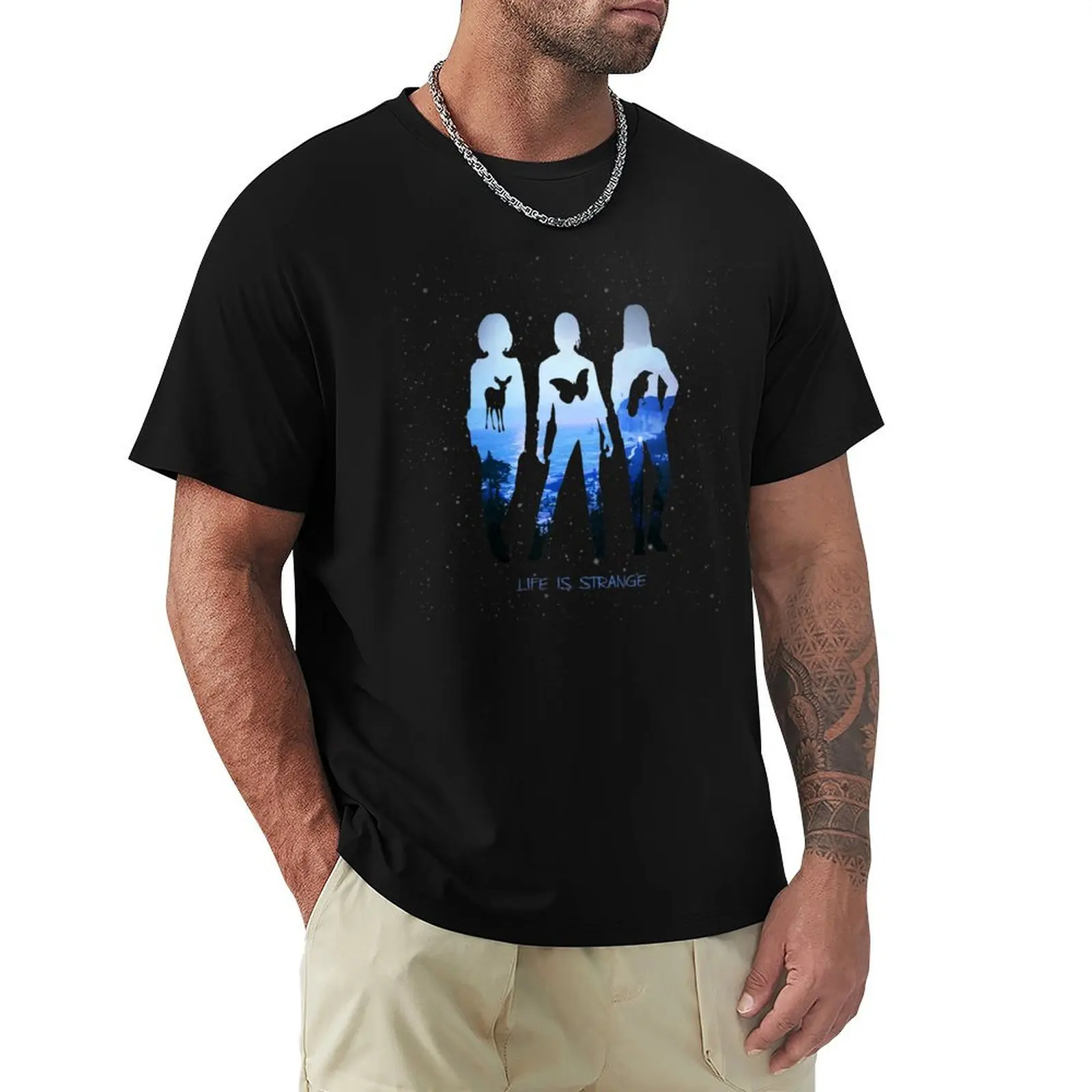 

Life Is Strange Max Caulfield Chloe Price Rachel Amber Deer Butterfly Raven Arcadia Bay Before The Storm T-Shirt