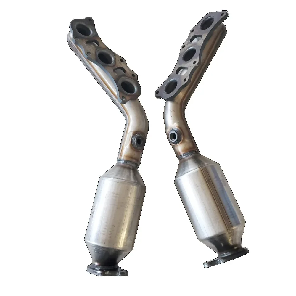 Auto Engine System Auto Parts Hot Sale Catalytic Converter Toyota 4 Runner Auto Exhaust System Catalytic Converter