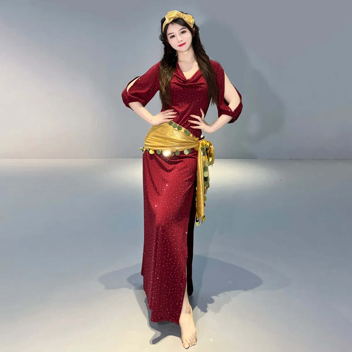 

Комплект из 3 предметов: Профессиональный костюм для танцев, для выступлений по восточным танцам, женский комплект для тренировок, народный халат, тюрбан, пояс-цепочка