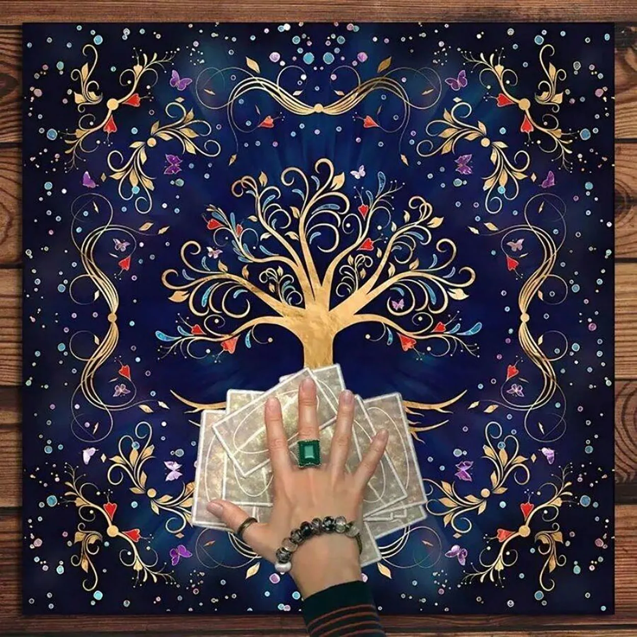 1PC New Tree of Life Tarot Altar Cloth, Pagan Witchcraft Astrology Oracle Mat, Game Pad for Home Decor & Party Games, Creative