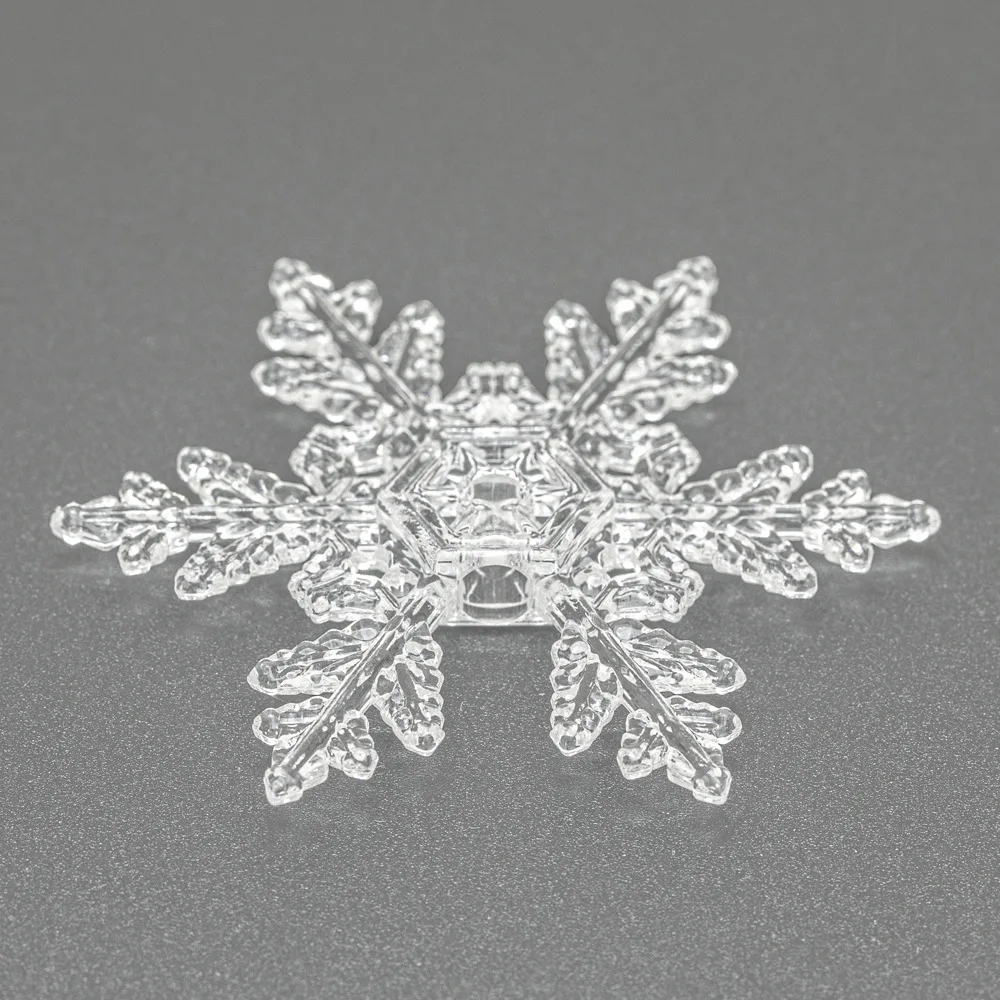 

100 шт. Аксессуары для гирлянд: подвески-снежинки, светодиодные разноцветные огни, декоративные элементы для гирлянд