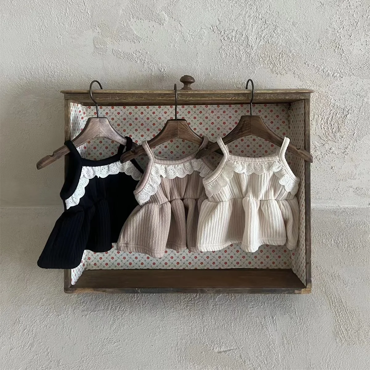 Q23030 Children Clothing Spring&Summer Sweet Lace Dress for Newborn Baby Toddler Princess Soft Sleeveless Skirt for Girls