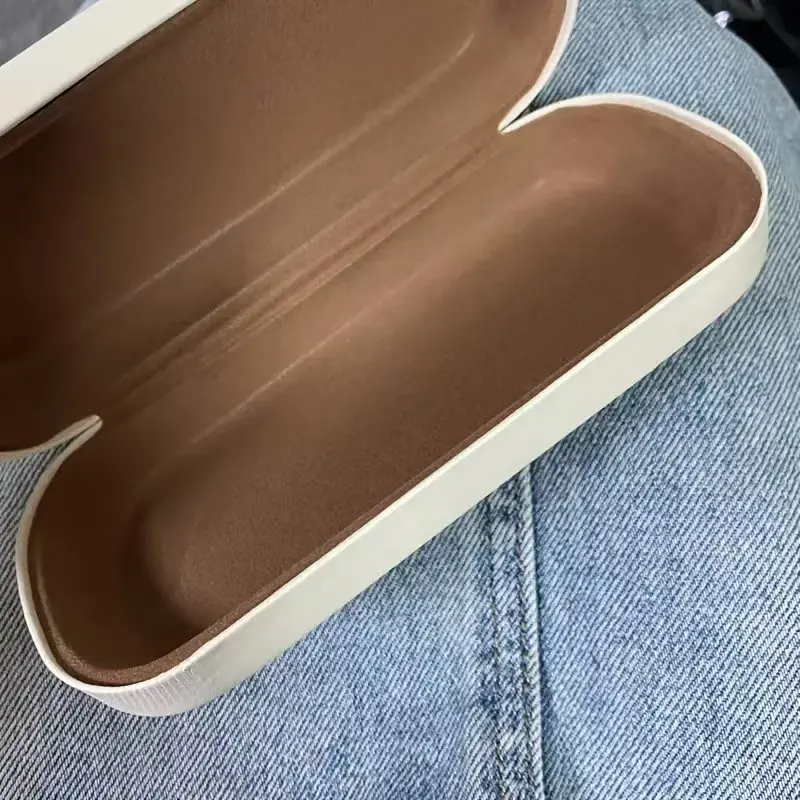 Stitch Angel etui na okulary Kawaii Cartoon Anime rysunek odporne na ciśnienie krótkowzroczność pudełko do przechowywania okularów przeciwsłonecznych obudowa ochronna prezenty