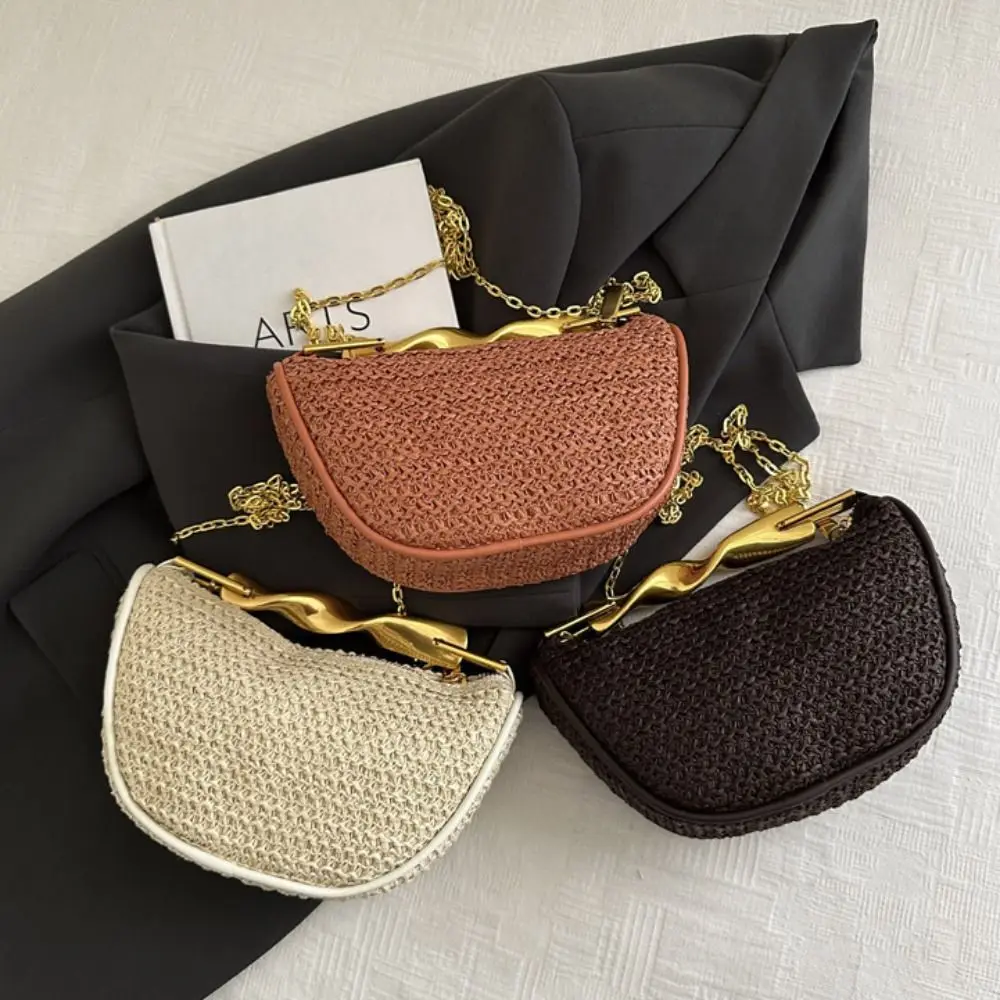 

Casual Bohemian Half-Moon Weave Bag Gold Handle Hollowed Out Straw Shoulder Bag Large Capacity Handbag Chain Crossbody Bag Beach