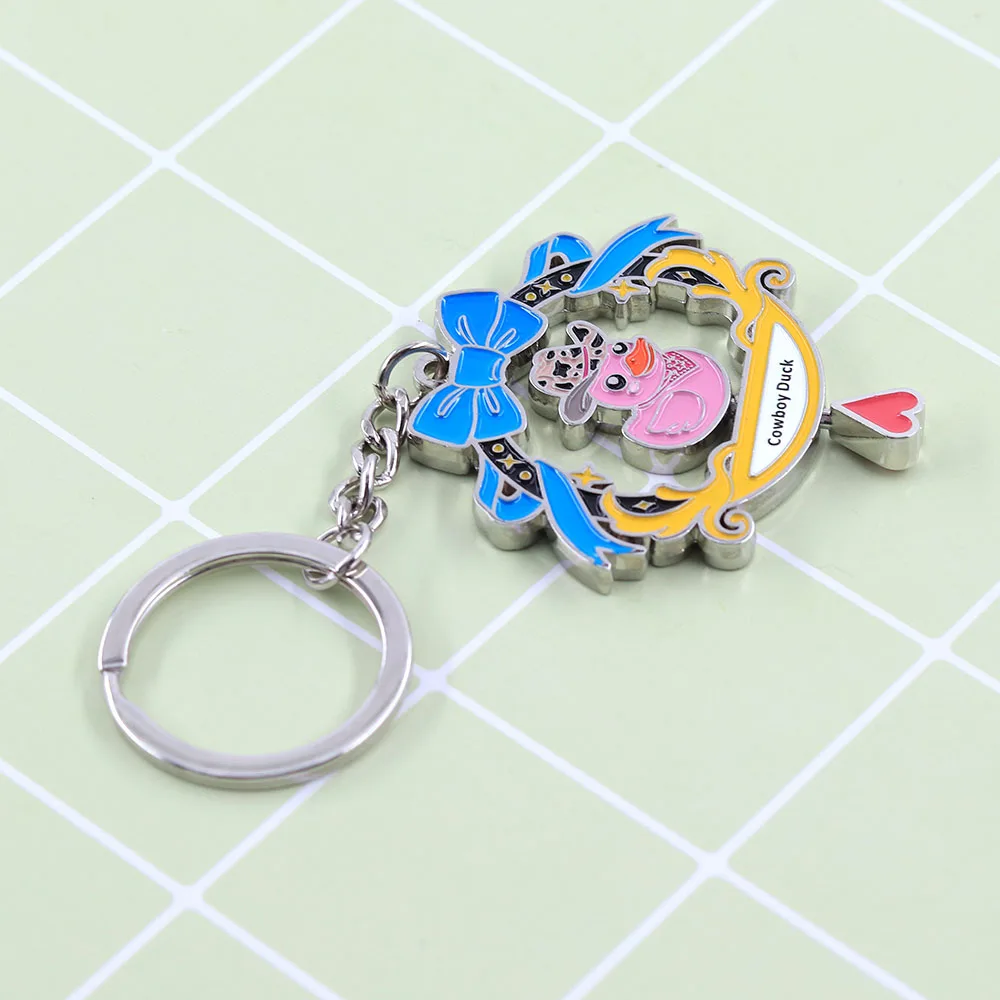 Lustiger rotierender Cowboy-Enten-Schlüsselanhänger, doppelseitig drehbarer rosa Enten-Schlüsselring, Kawaii-Tier-Metallanhänger, Schmuck für Rucksack und Tasche – Detail 5