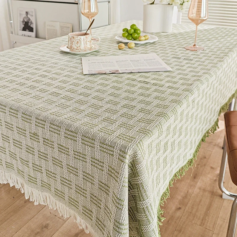 French Striped Knitted Tablecloth Soft Dust-Proof Desk Cover with Tassels Skin-Friendly Textiles for Party Picnic Dinner Decor