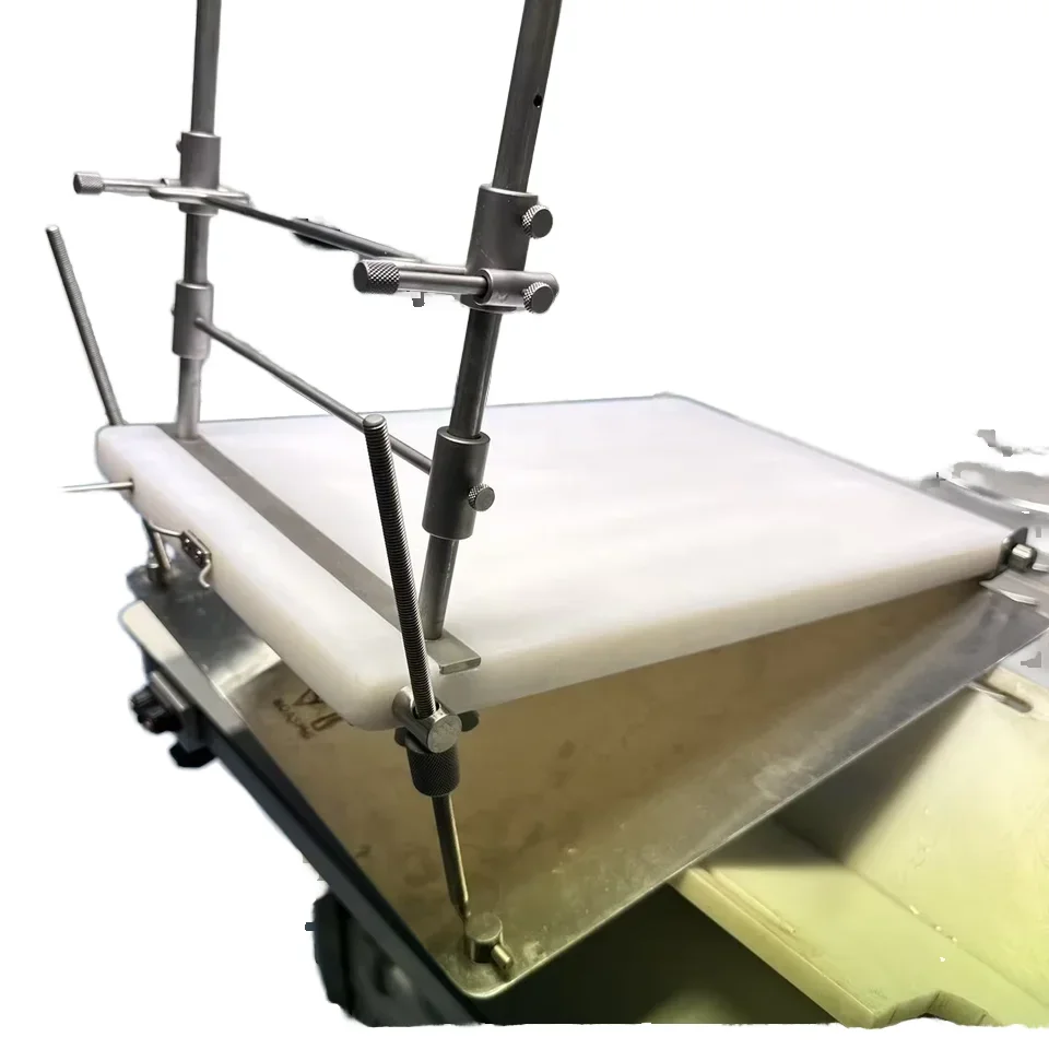 

Aeolus Bracycephalic Surgery Restriction System top Mouth Gag for Pet Rodent Effective Opener Device