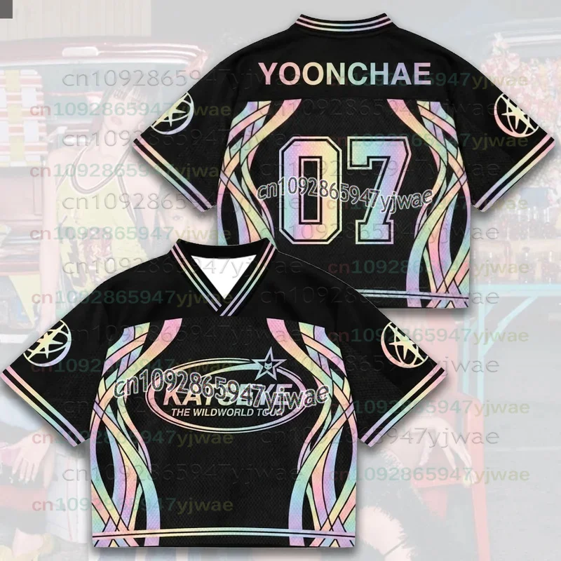 2026 Neues leuchtendes Katseye The Wildworld Tour Mesh-Jersey Geschenk für Eyekons Bunte gebogene Streifen Schwarzes T-Shirt für Männer Frauen Fans Oberteile – Detail 10