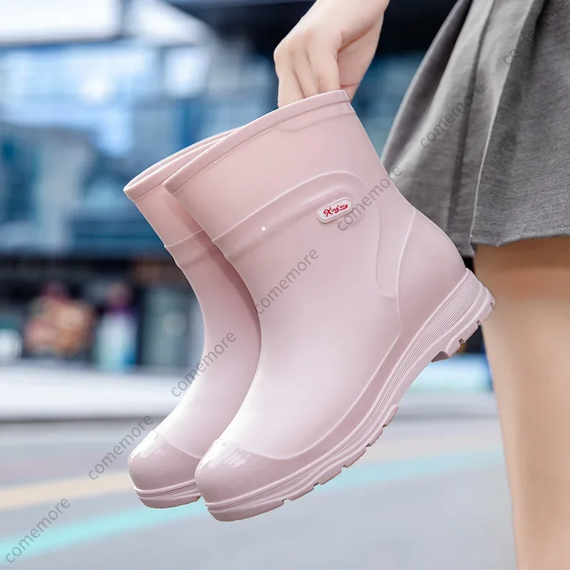 Women's Short-tube Waterproof Shoes Non-slip Soft Sole Work Rubber Shoes Fashionable Four-season Travel Plus Fleece Rain Boots