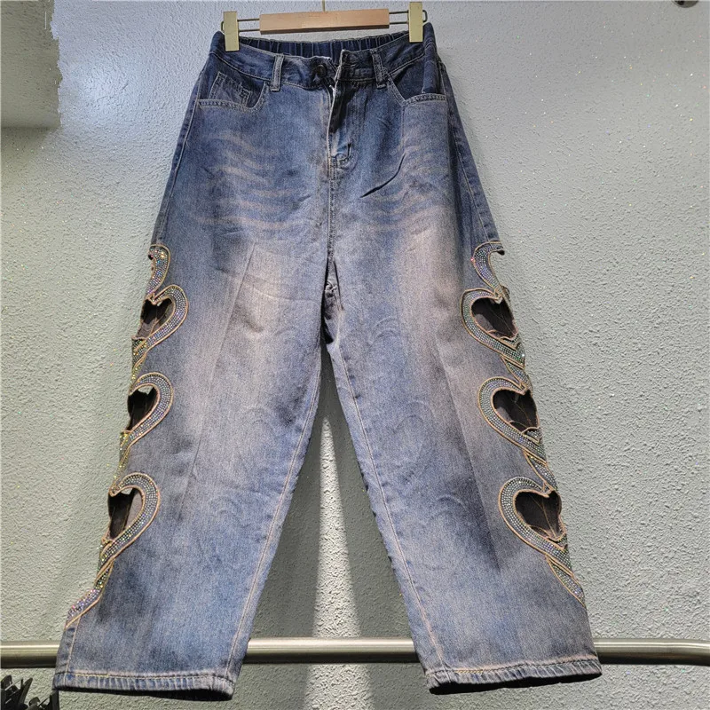Design Sense Heart-shaped Hollow Out Harlan Jeans for Women in Early Spring 2025 Fashionable and Slim Retro Cropped Pants
