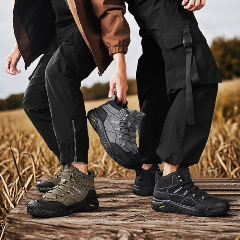 

Outdoor Non Slip Men Casual Shoes Autumn New Lightweight Comfortable Soft Sole Hiking Shoes Vintage Fashion Cross Tied Sneakers