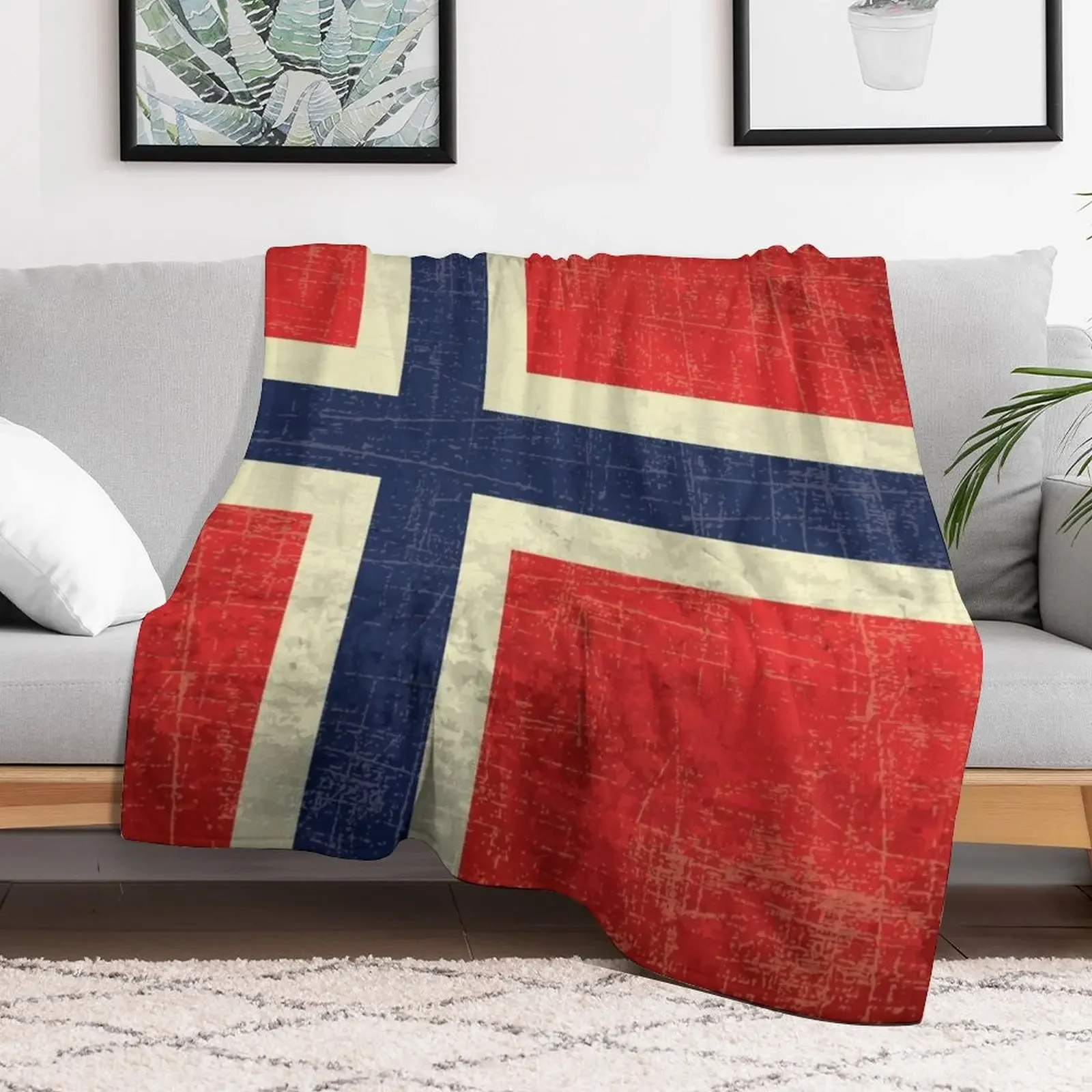 Vintage aged Norway flag Throw Blanket Breathable Lightweight Blanket for Adults Kids
