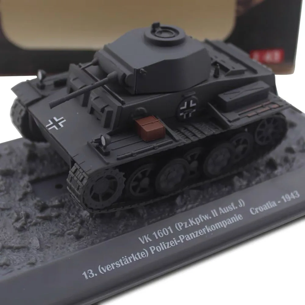 1:43 Scale VK1601PzKpfw-ll Model of Light Tank Alloy Finished Vehicle  Approximately 10cm in length Model Collectible Toy Gifts