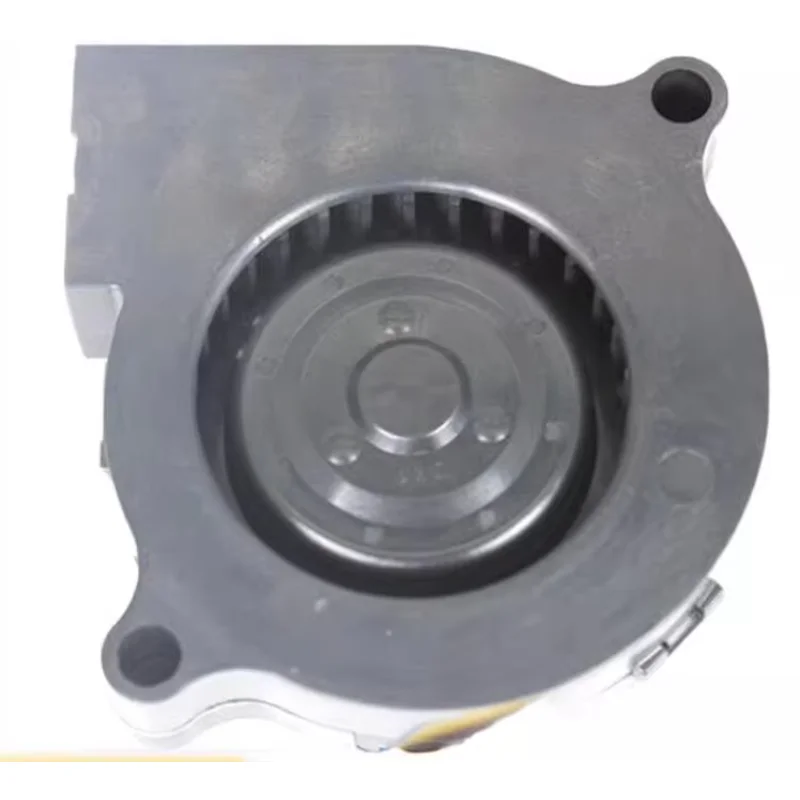 Nidec D05F-12PH 36AH1 DC 12V 0.14A 50x50x15mm 4-Wire Server Cooling Fan