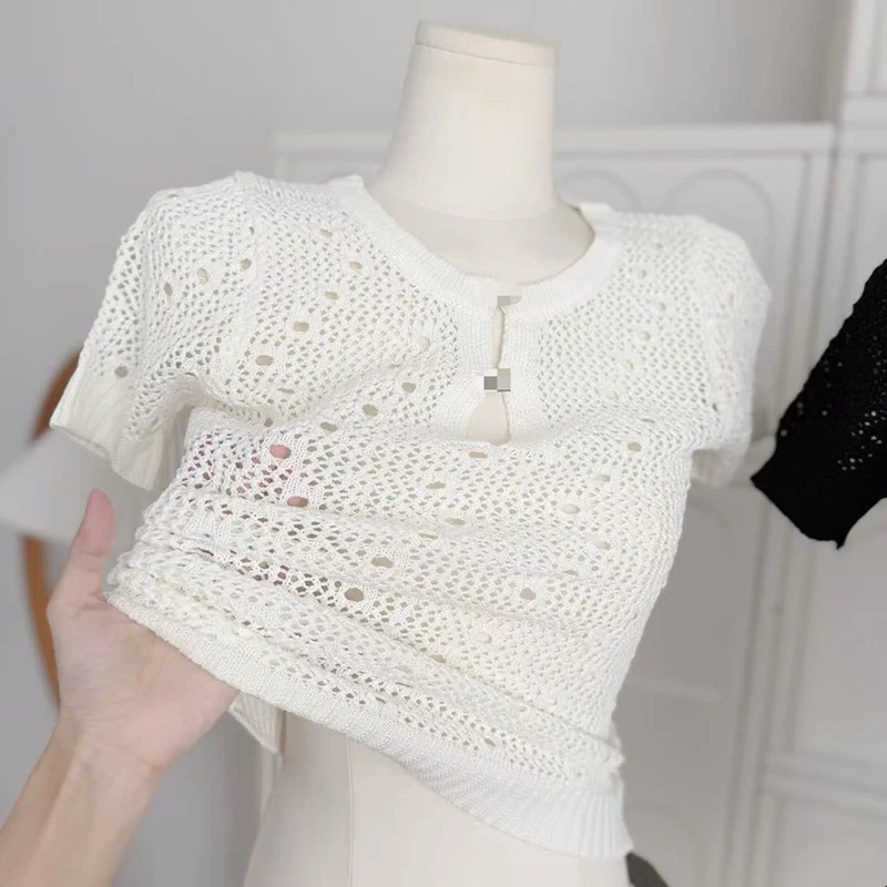 자수 속이 빈 니트 탑 슬림핏 스웨터 한국 패션 니트웨어 반소매 블랙 셔츠