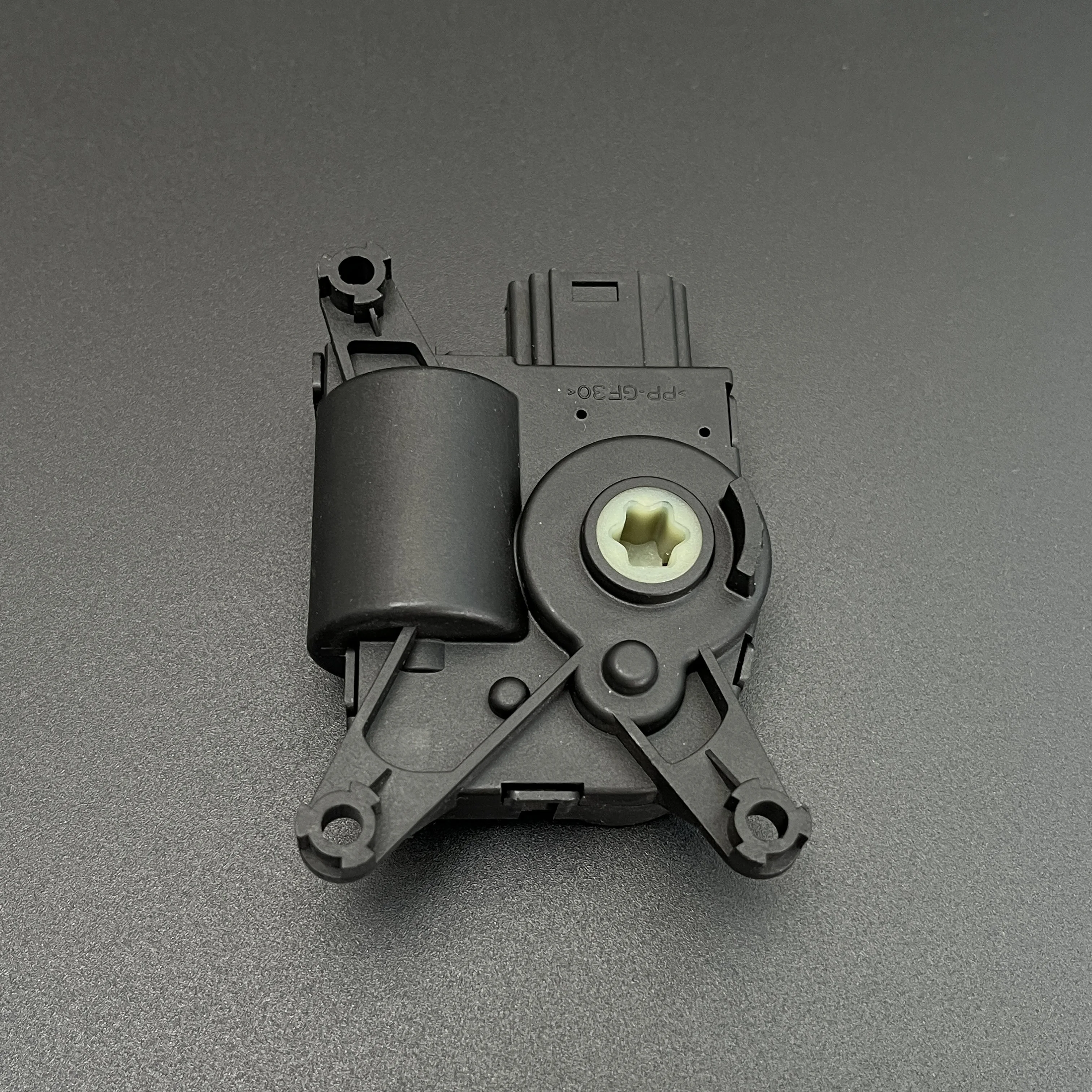 Air Conditioning Servo Motor For VW Golf 7 5Q0907511D 5Q0907511H 5Q0907511K Air Conditioner Damper Actuator Tuning Accessories